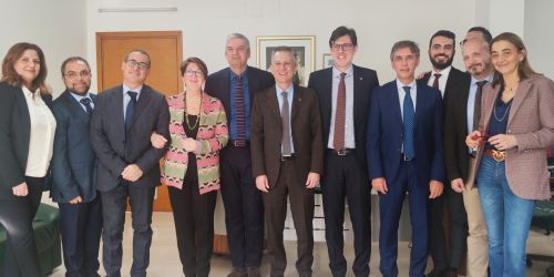 Medicina all'Unical, firmati i contratti tra l'Annunziata e il primo gruppo di docenti