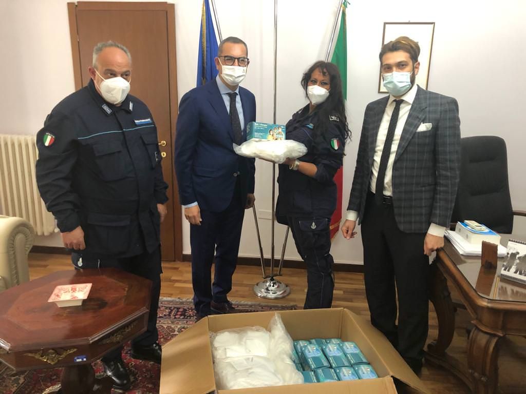 Super donazione per i detenuti di Crotone, inviate oltre 2mila mascherine