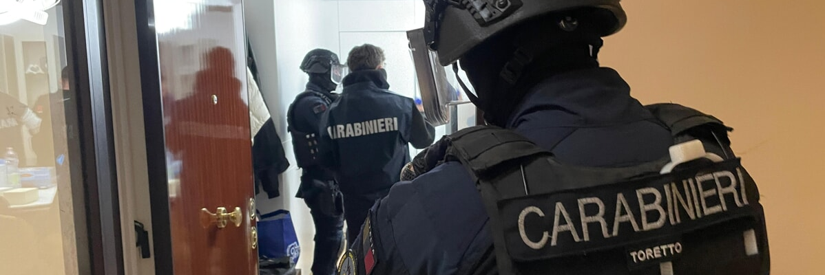 Spaccio e tentato omicidio, arrestate 18 persone 