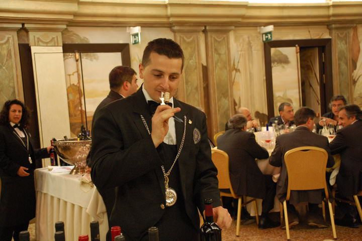 Francesco Gardi è il miglior sommelier calabrese del 2019