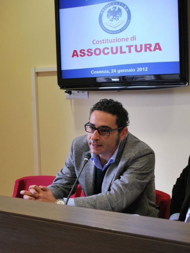 A Cosenza una Scuola di fotografia. La dirigerà un pistoiese