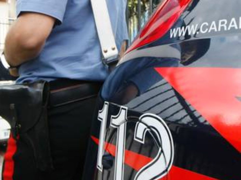 Prima il cenone in allegria, poi le botte