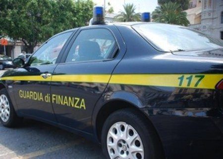 Blitz antidroga a Cagliari, arrestato anche un calabrese