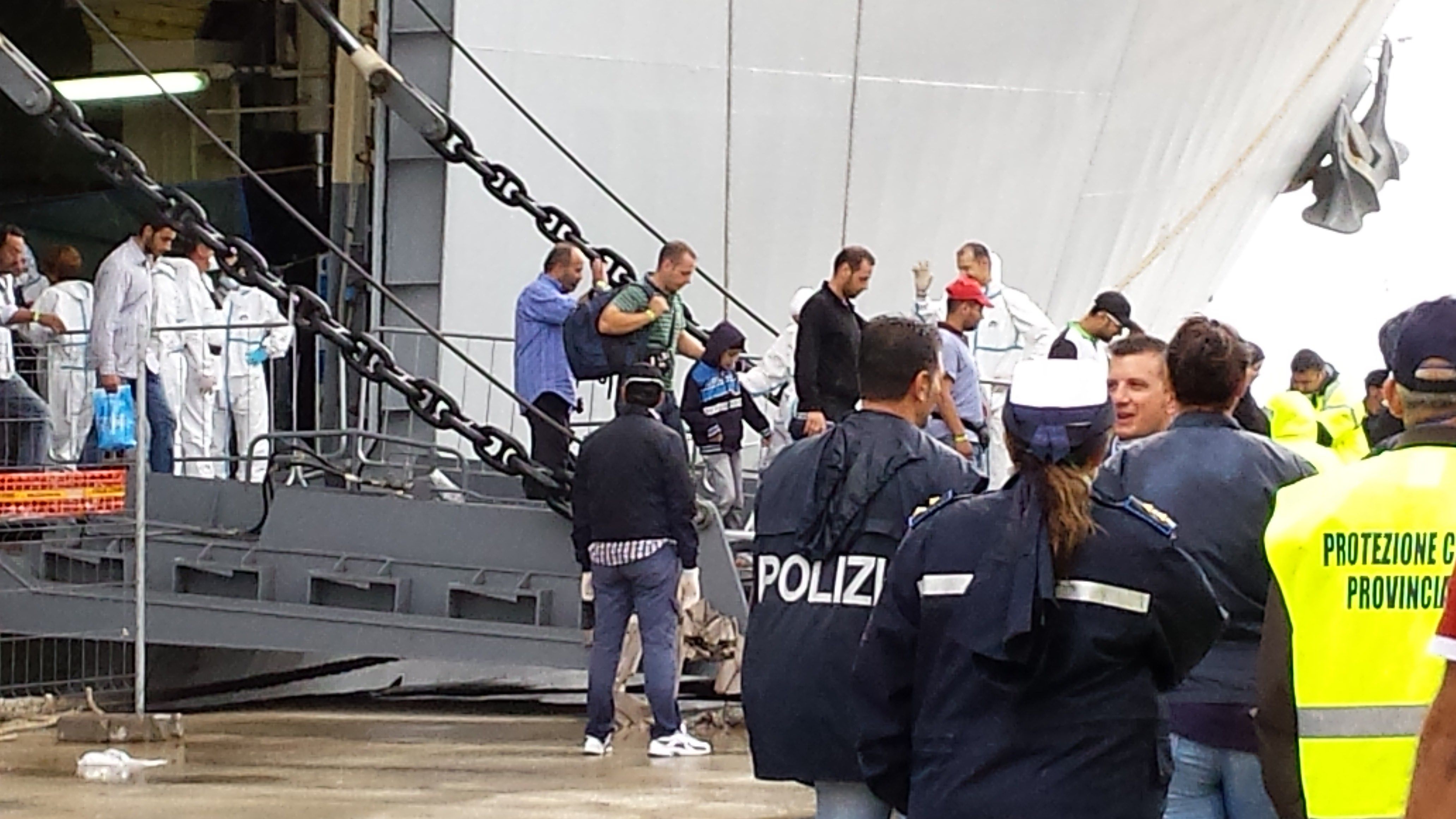 Reggio, sbarcano i disperati della San Giusto