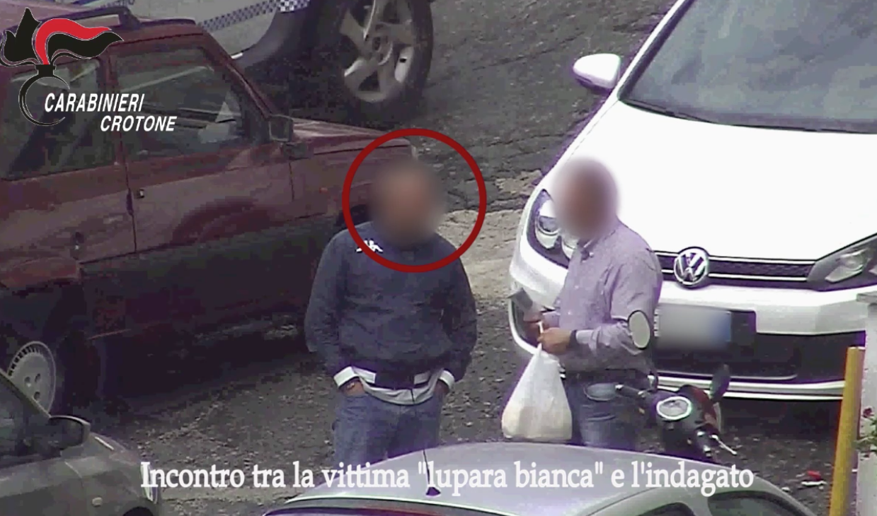 Attirato in una trappola e giustiziato. Così il clan di Petilia ha ucciso Massimo Vona – NOMI E VIDEO