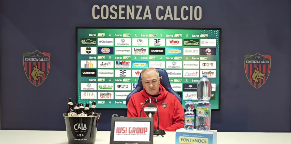 Cosenza, Alvini: «Per il playout servono 25-26 punti? Possiamo centrare questo obiettivo