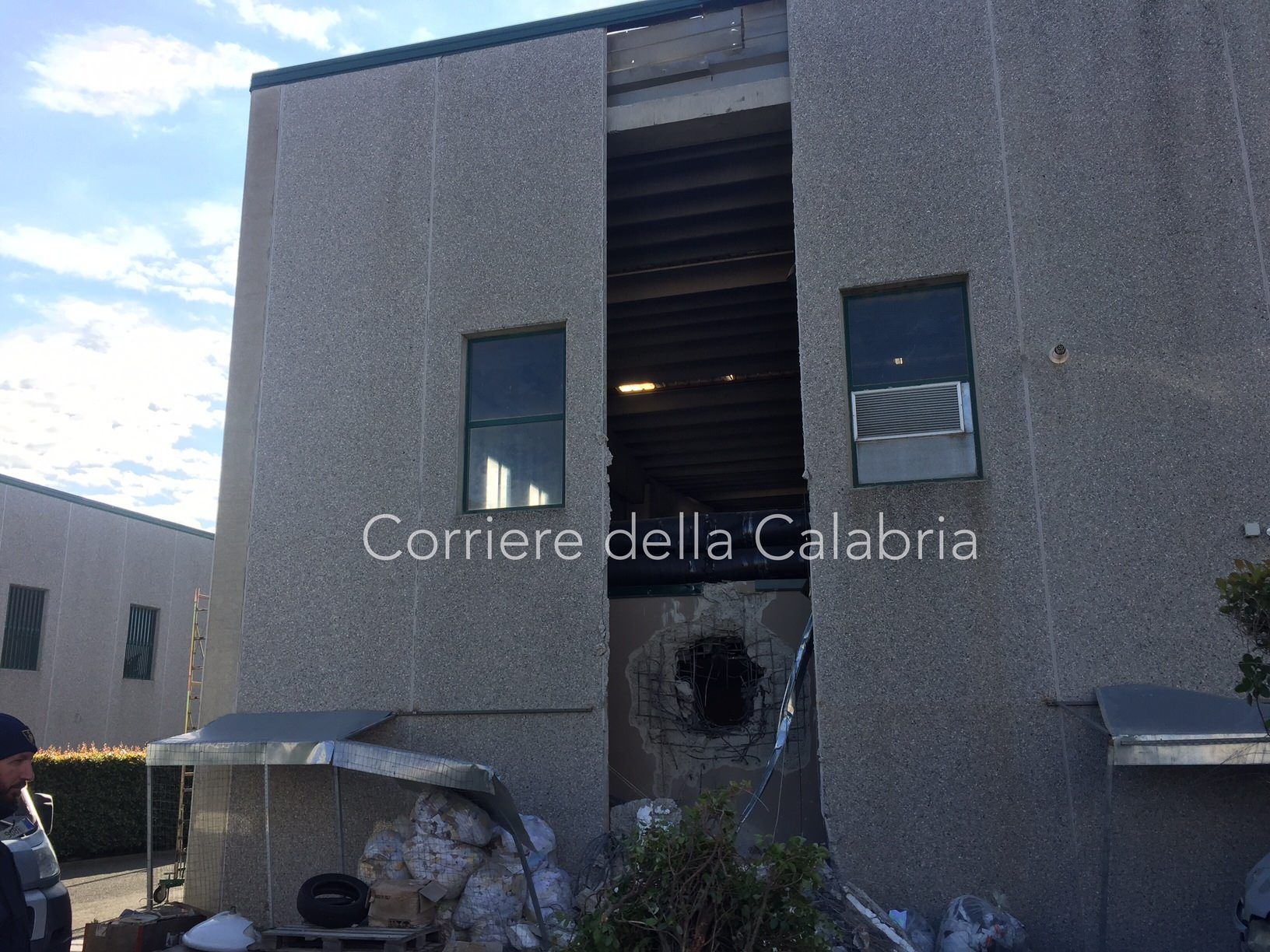 Assalto al caveau, in azione un commando di 14 persone – VIDEO