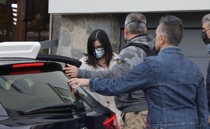 Morte dell’ex vigilessa, arrestate le due figlie. «Tanti soldi e scappiamo in vacanza»