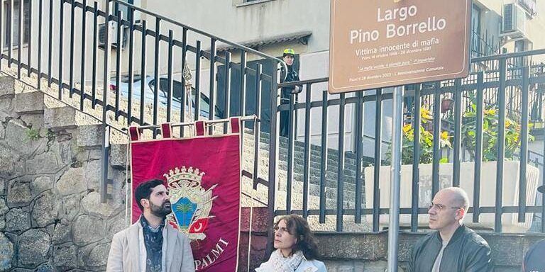 Palmi dedica una piazza a Pino Borrello, vittima innocente della ‘ndrangheta