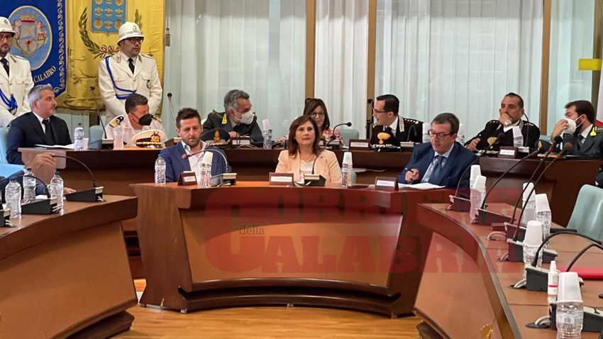 Escalation criminale a Corigliano Rossano, il messaggio dello Stato: «Denunciate» – VIDEO