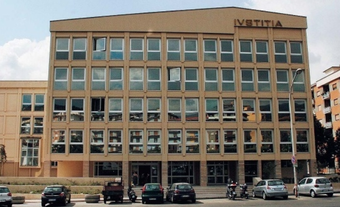 Lamezia, violenza sessuale su minori: maestro d'asilo condannato a 6 anni