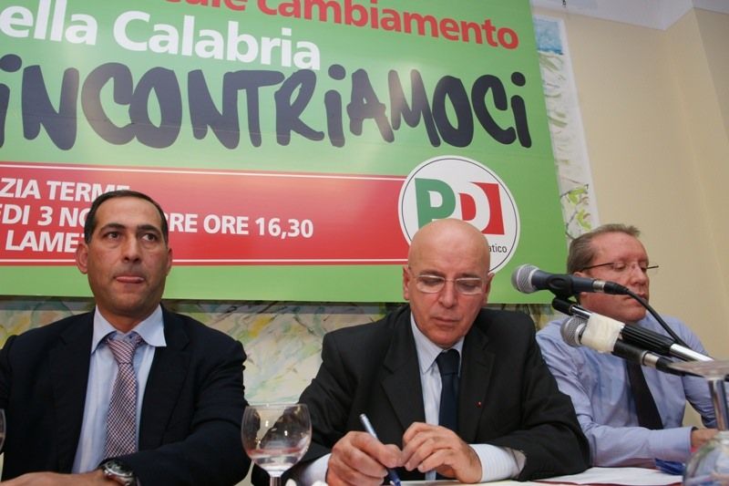 Lo strappo di Censore. E l'Italicum spacca il Pd