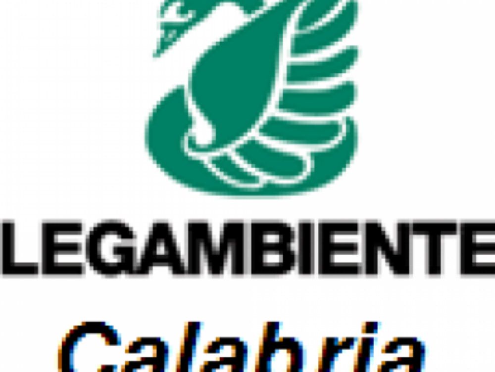 Legambiente: caos rifiuti, urge tavolo di confronto