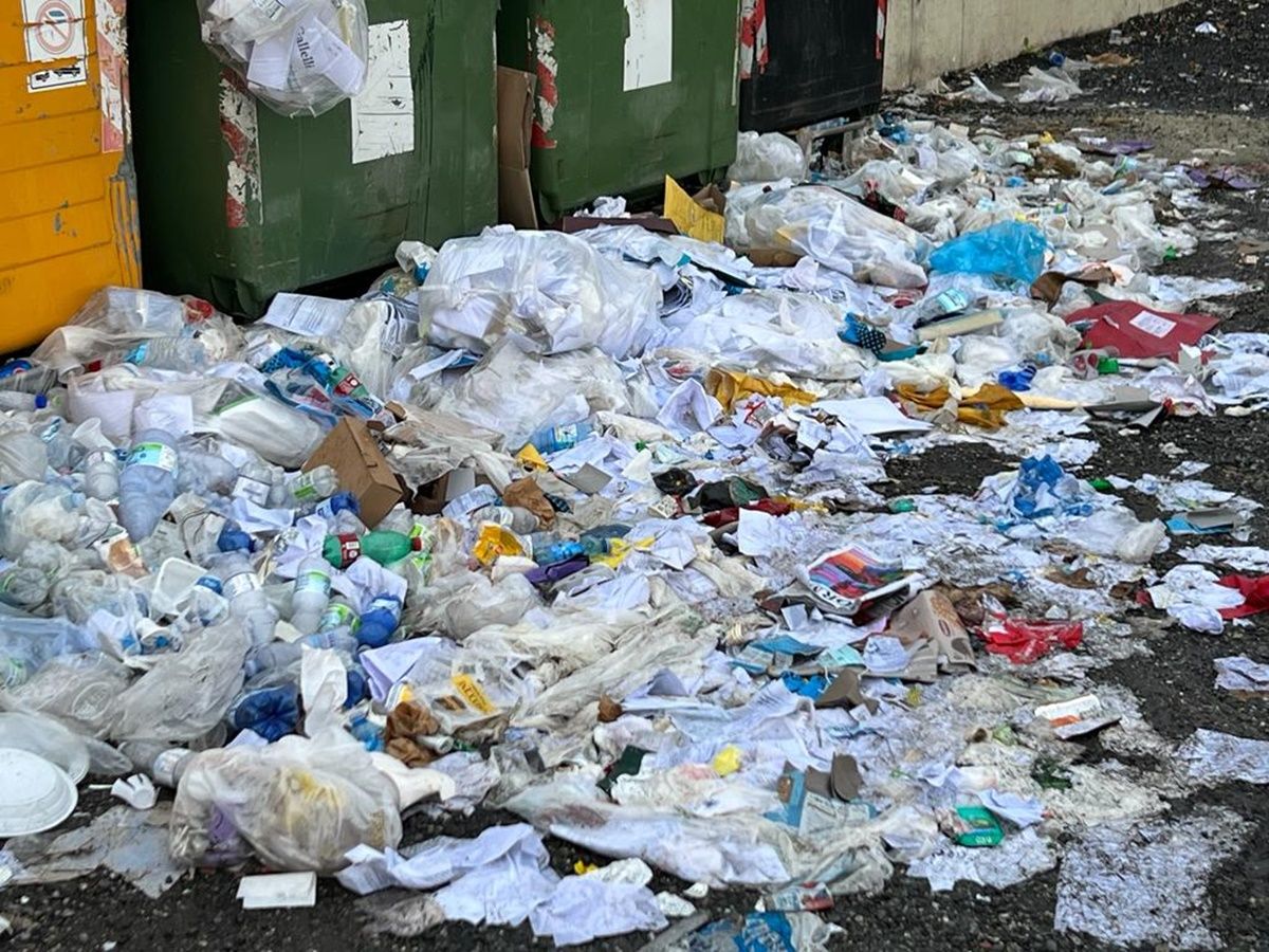 Rifiuti alla Cittadella, Tavernise ad Occhiuto: «È uno spettacolo indecoroso»