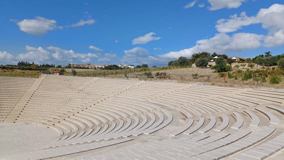 A Locri un nuovo teatro. Da oggetto di estorsione da parte della ‘ndrangheta a simbolo di rinascita culturale
