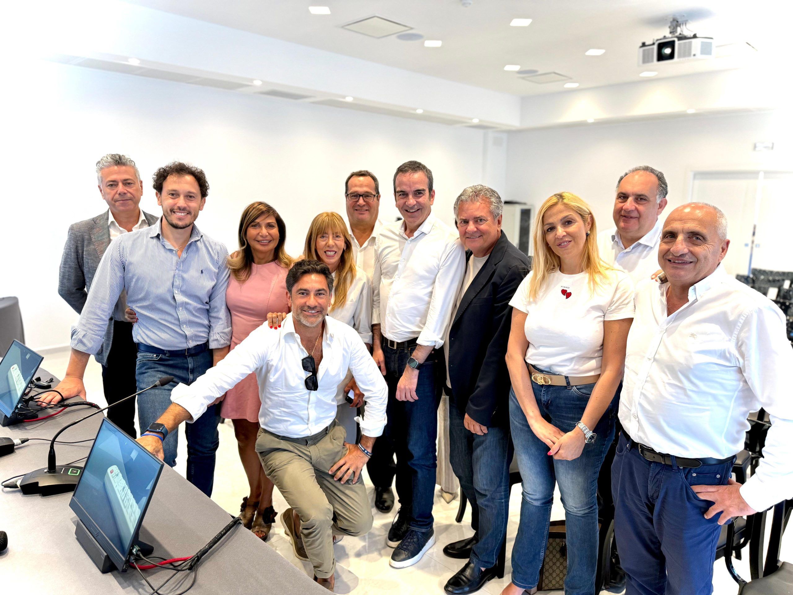 Occhiuto con Durigon e gli esponenti calabresi della Lega: «Pronti ad affrontare nuove sfide»