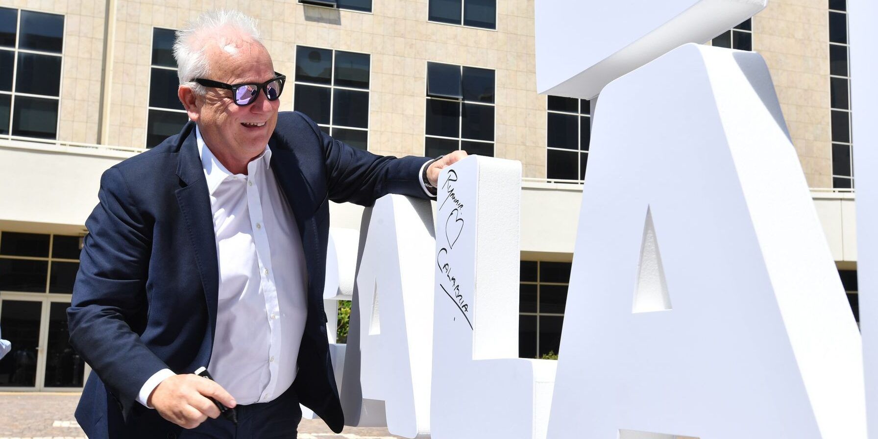 Wilson: «Calabria esempio in Italia». Forte interesse di Ryanair per l’area hangar a Lamezia