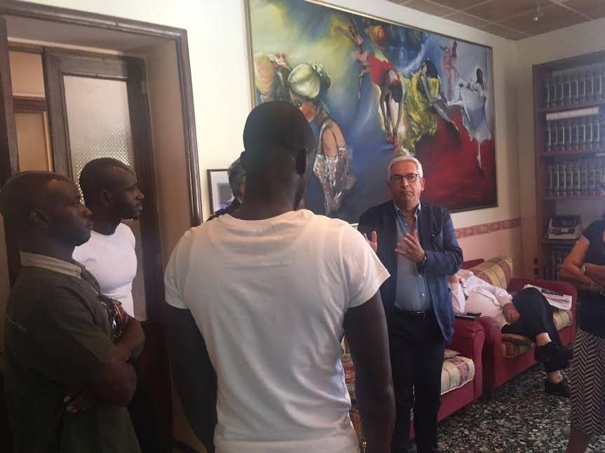 Emergenza profughi, Manna: «A Saporito non sorgerà alcun centro»