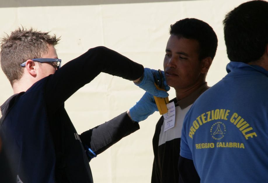 Sbarco a Reggio, fermati due scafisti