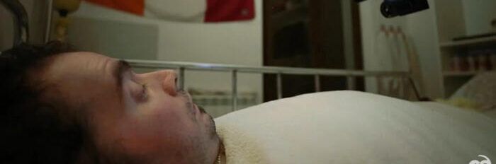 Chiede il suicidio assistito: «Lo Stato mi aiuti a morire»