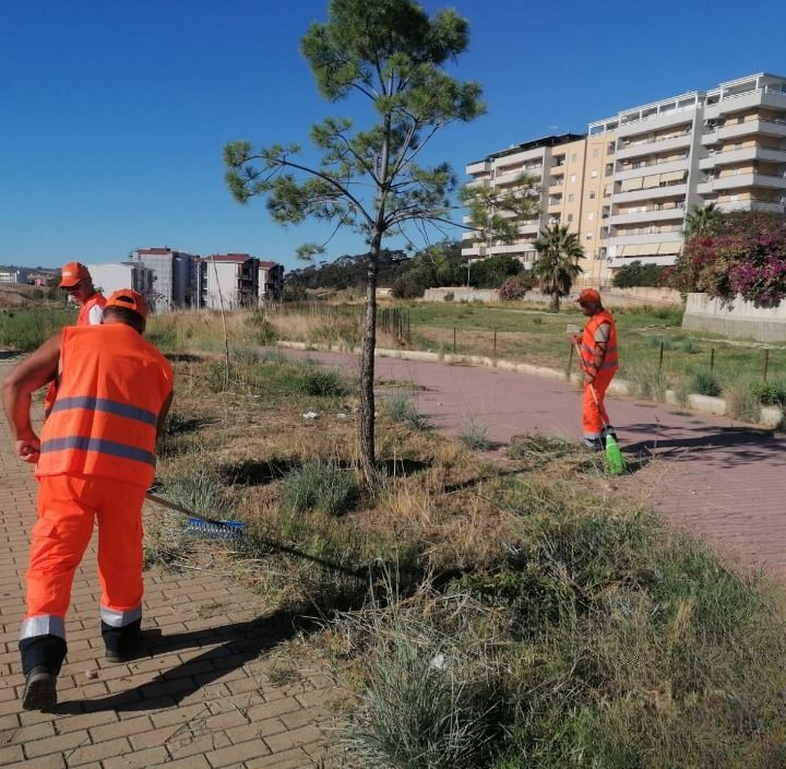 Crotone, al lavoro sul verde pubblico 15 percettori del Reddito di cittadinanza