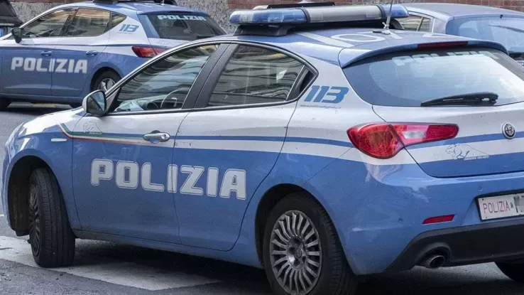 Arrestato a Roma 51enne calabrese: box auto usato come deposito per oltre 55 kg di droga