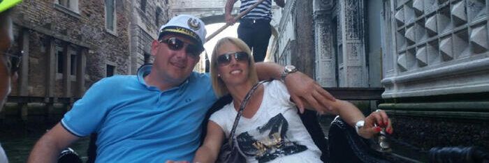 Spara all’ex in strada, uccide l’attuale compagna e poi si suicida