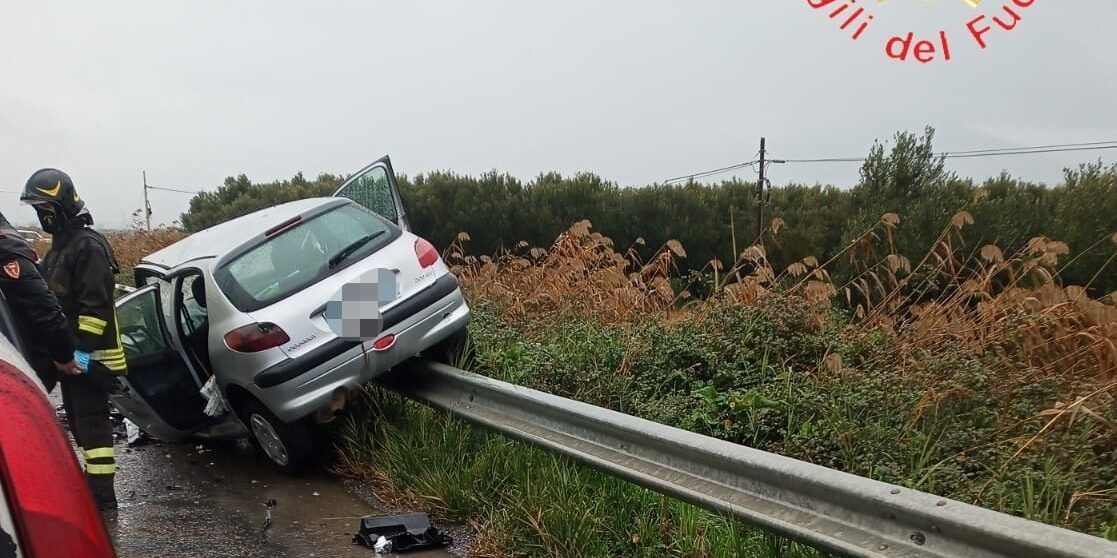 Incidente sulla provinciale a Cassano: un morto e due feriti – FOTO