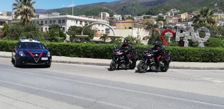 L’intercessione dell’ex assessore di Paola per favorire il cambio di residenza di un indagato