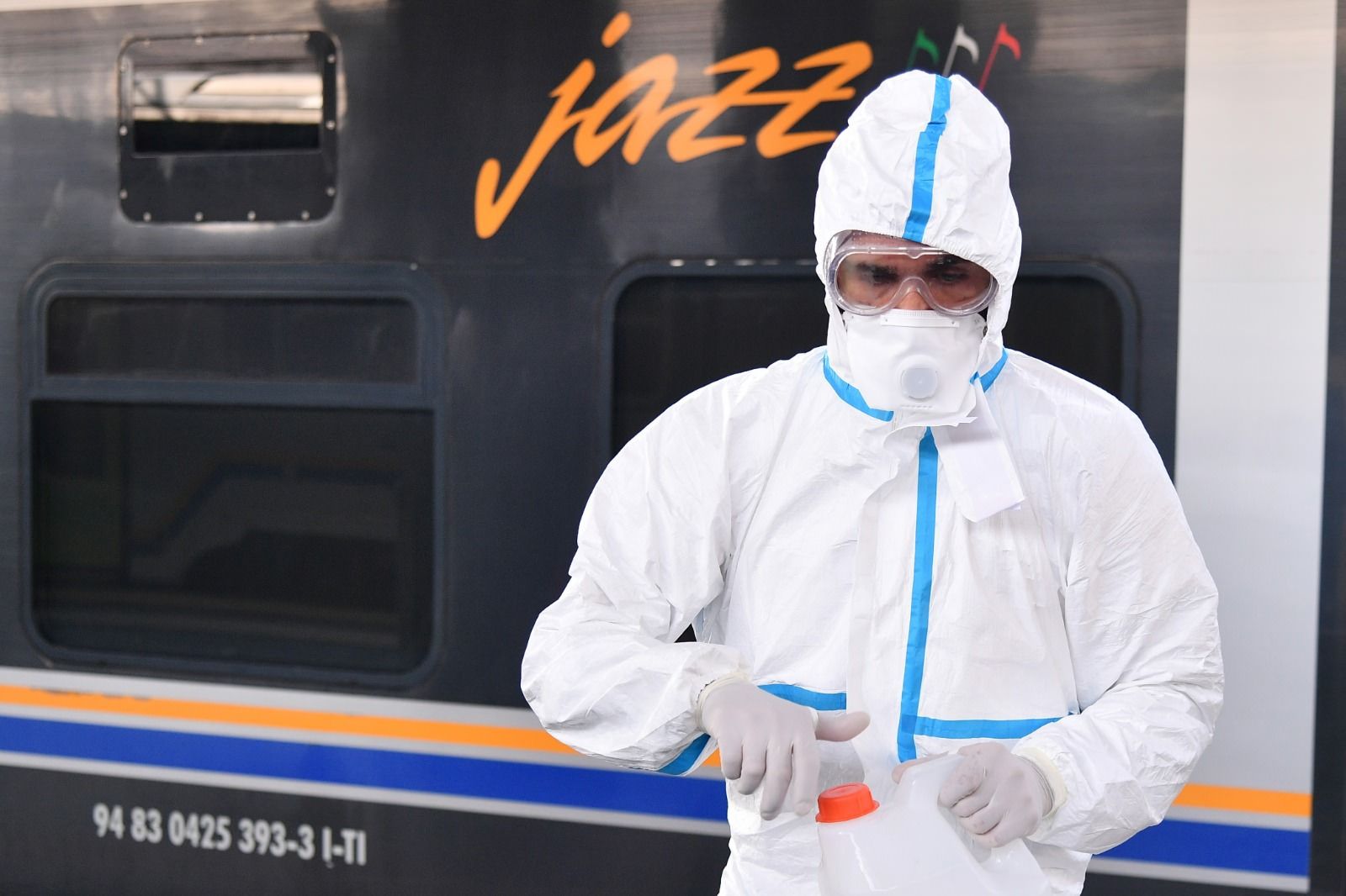 Trasporti nella fase 2, Trenitalia incrementa in Calabria i collegamenti e la sicurezza