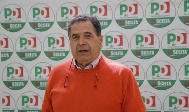 «Cosentino, da sindaco, dovrebbe punire se stesso»