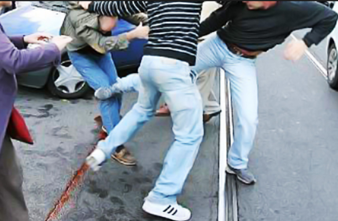 Rissa a Cosenza ripresa in video diventato virale, avviate indagini