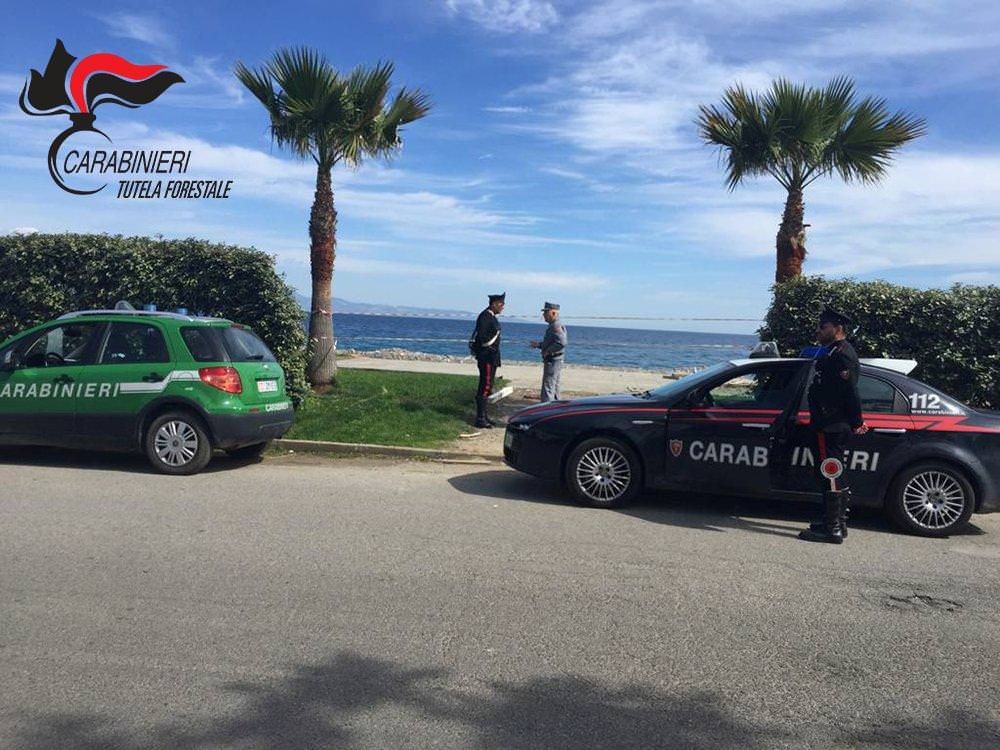 Abuso edilizio in spiaggia a Rossano, 9 denunce