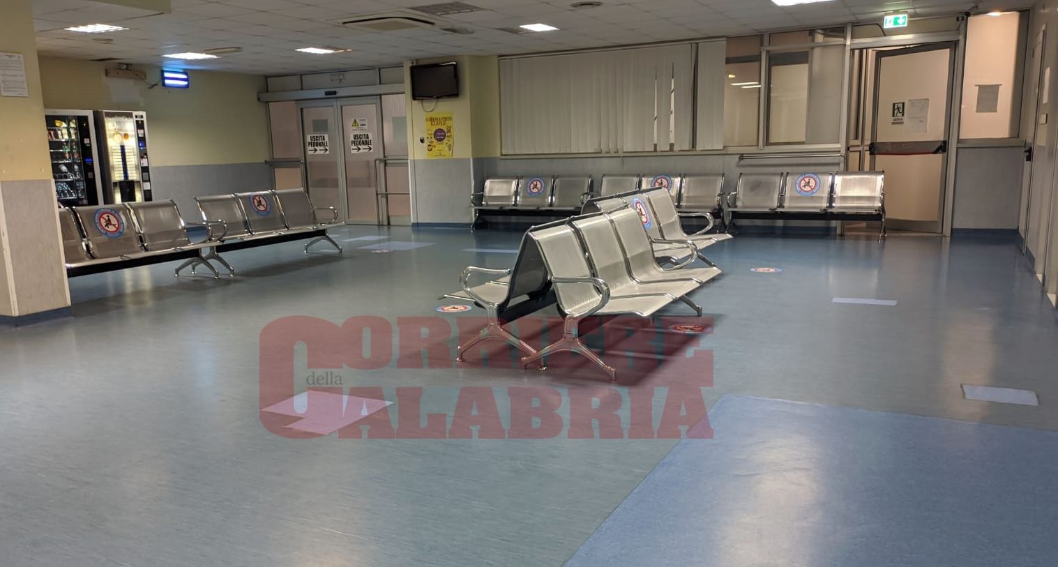 Lamezia, calci e pugni contro due medici. La ricostruzione