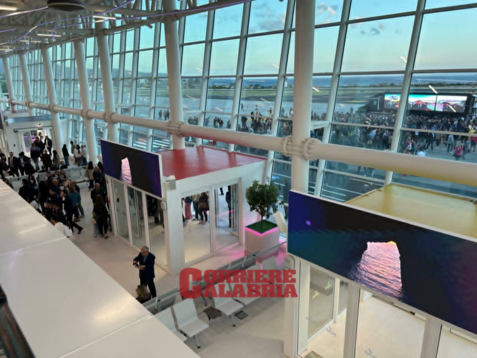 Aeroporti, il bilancio estivo di Occhiuto: «Ad agosto più 19%, nuovo record assoluto» – VIDEO