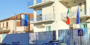 Palmi, viola il divieto di avvicinamento alla madre: arrestato 22enne