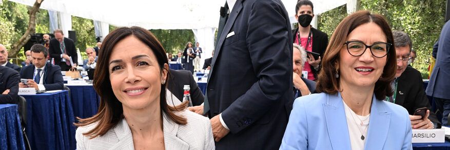 Politiche, i tanti centri che cercano un punto di contatto