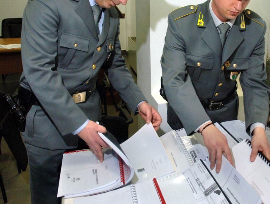 Vibo, scoperta evasione per oltre 19 milioni di euro