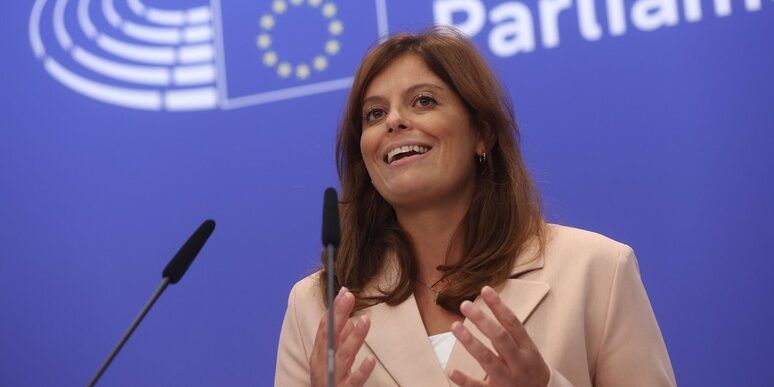 Salis, confermata l’immunità. Salvini: «Vergogna»