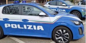 Propaganda neonazista online, arrestato 19enne a Pavia. Indagini anche a Cosenza