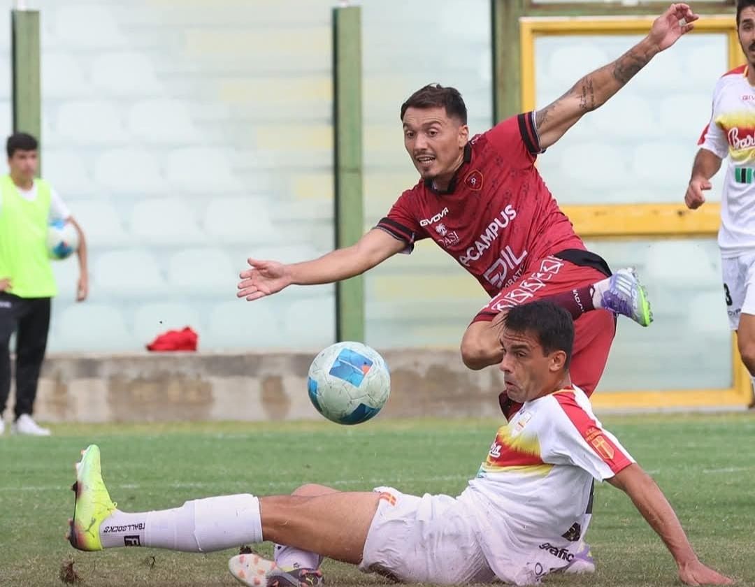 Reggina ko nel derby dello Stretto. Vibonese: tris al Milazzo. Colpo esterno del Sambiase