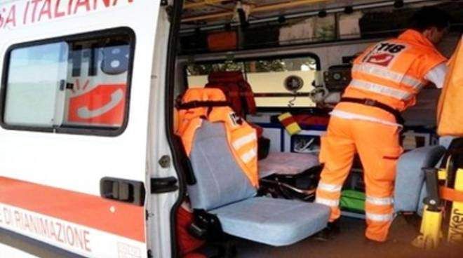 Incidente sul lavoro a Reggio, operaio di Trenitalia rimane folgorato