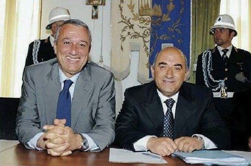 Serra, Salerno sfiducia il sindaco: si chiude l'era Rosi