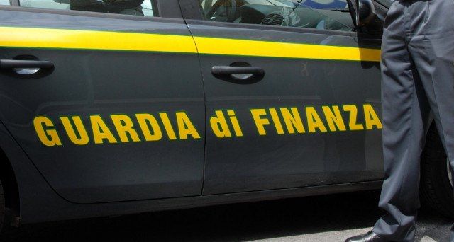 Spacciavano soldi falsi anche in Calabria, 4 arresti a Catania