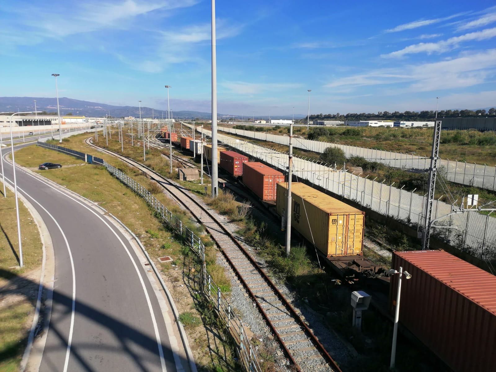 Nasce il gateway ferroviario: arriva il primo treno nel porto di Gioia Tauro