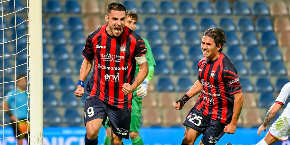 Stasera Salernitana-Crotone: sfida ad alta tensione all’Arechi – PROBABILI FORMAZIONI