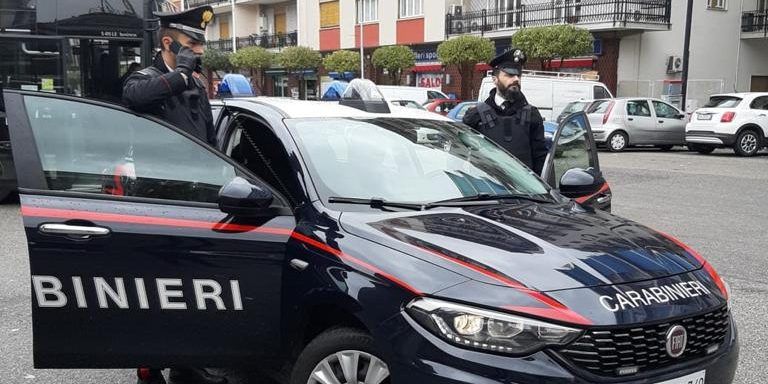 Marijuana e cocaina in casa, ai domiciliari un 32enne cosentino