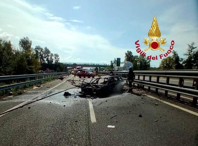 Incidente sulla A12 in Versilia, morta bimba reggina di 4 anni