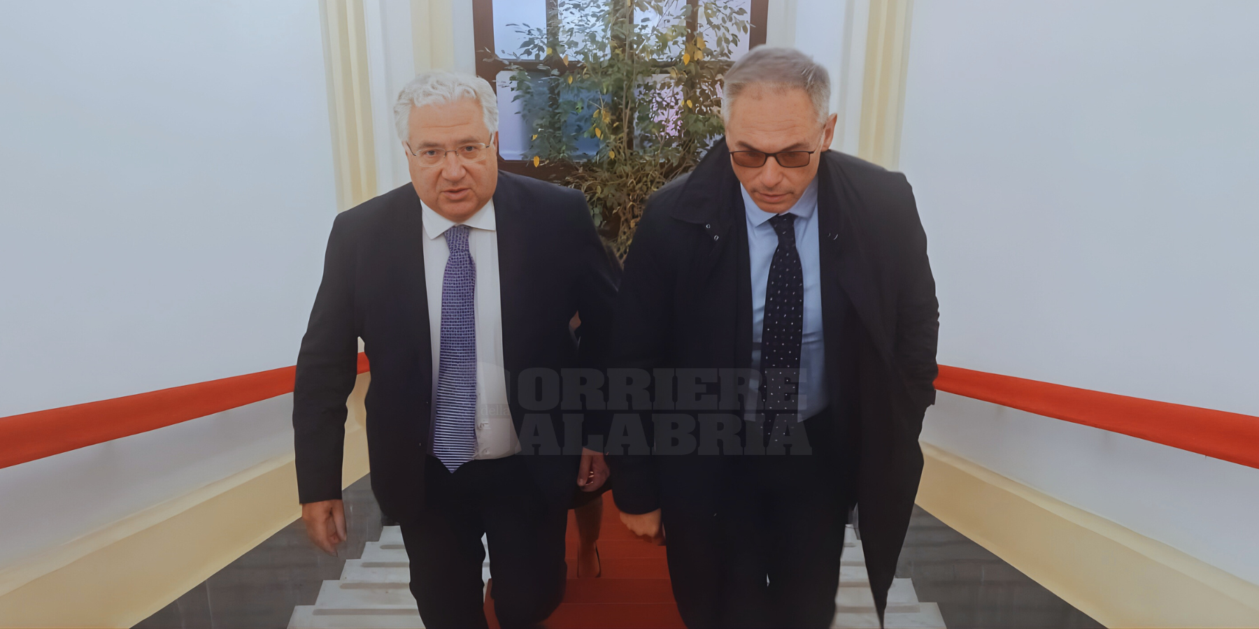 Allarme racket a Lamezia, la risposta del sindaco Murone: «Stiamo rafforzando la sorveglianza, ma dobbiamo reagire tutti»