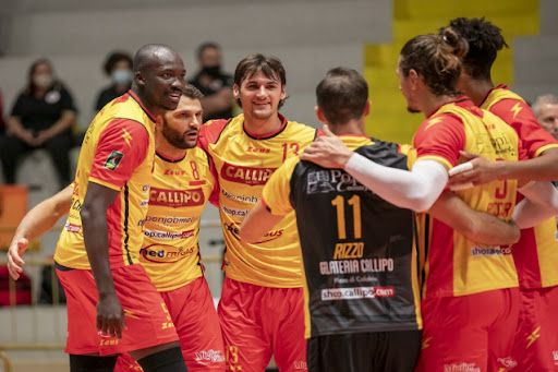 Covid, salgono a cinque i positivi nella Tonno Callipo: partita rinviata